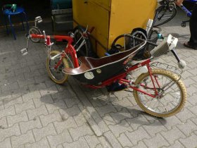 Oude ligfiets